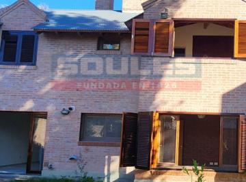Casa de 1 ambiente, Cipolletti · Soules Vende Casa en Barrio Capellán