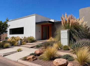 Casa · 220m² · 3 Dormitorios · 2 Cocheras · Excelente Casa Venta en Venta Chacras de Coria Apto Crédito