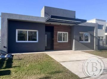 Casa de 5 ambientes, Pilar · Bustamante Prop San Pablo 12557 Casa Venta Pilar