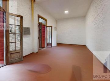 Casa · 145m² · 7 Ambientes · 1 Cochera · Casa en Villa Ortuzar