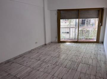 Departamento · 43m² · 2 Ambientes · 1 Cochera · Venta 2 Amb con Cochera en Balvanera