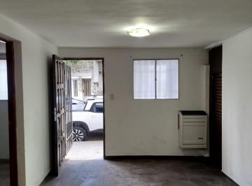 PH · 70m² · 4 Ambientes · Alquiler PH 4 Ambientes Parque Chacabuco