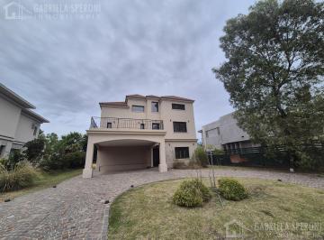 Casa · 800m² · 5 Ambientes · 2 Cocheras · Casa 5 Ambientes Venta Saint Thomas Canning