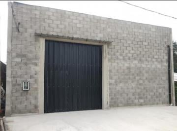 Bodega-Galpón · 220m² · Disponible en Agosto!