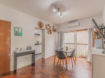 Departamento · 50m² · 3 Ambientes · Departamento en Venta - 2 Dorm. 1 Baño - Caballito