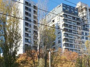 Departamento · 68m² · 3 Ambientes · 1 Cochera · 3 Ambientes Venta Banfield Este