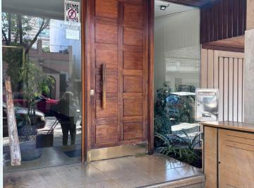 Departamento de 2 ambientes, Villa Luro · Amplio Dpto. 2 Amb C/ Balcón Al Contrafrente - Amplia Cocina y Lav Indep - Muy Luminoso!