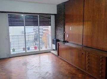 Departamento de 3 ambientes, Caballito · Departamento 3 Amb. en Caballito - Muy Luminoso