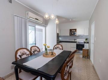 Departamento · 72m² · 4 Ambientes · Dpto Interno Planta Alta a m de Bv.