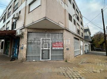 Local comercial · 30m² · Local en Alquiler en Lomas de Zamora, G. B. a. Zona Sur, Argentina