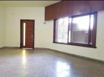 PH · 93m² · 3 Ambientes · PH en Venta - 2 Dorm. 1 Baño - 105,91 m² - Quilmes