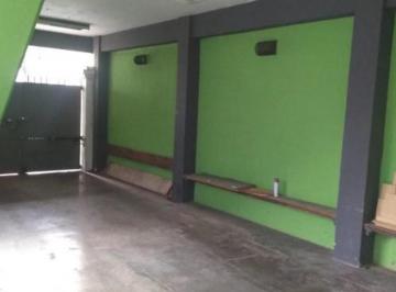 Casa · 310m² · 6 Ambientes · 2 Cocheras · Casa en Venta - 3 Dormitorio 2 Baños - Cochera Patio - 310 m² - Don Torcuato