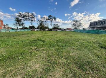 Terreno · 837m² · Venta - Excelente Terreno en Village Plaza