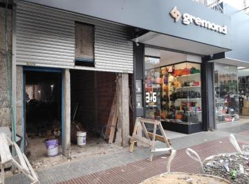 Local comercial · 90m² · Excelente Ubicacion Comercial