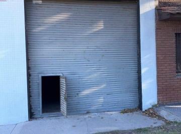 Bodega-Galpón de 2 ambientes, Mar del Plata · Galpón Comercial en Alquiler con Fosa