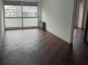 Departamento · 66m² · 2 Dormitorios · 1 Cochera · Departamento 2 Dorm. Frente. Sin Balcón. con Cochera
