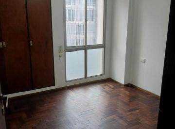 Departamento · 66m² · 2 Dormitorios · 1 Cochera · Departamento 2 Dorm. Frente. Sin Balcón. con Cochera