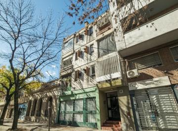Departamento · 32m² · 2 Ambientes · Venta / Permuta - Departamento 1 Dormitorio con Balcón Al Frente - Abasto, Rosario.
