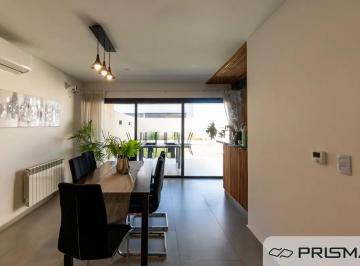 Casa de 12 ambientes, Córdoba · Dúplex - 3 Dorm. C/pileta - La Luisita