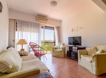Departamento · 73m² · 4 Ambientes · 1 Cochera · Venta Departamento 4 Amb - con Balcón y Cochera