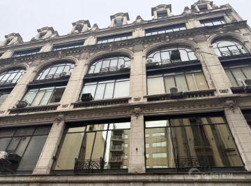 Oficina comercial · 121m² · 4 Ambientes · Oficina en Monserrat