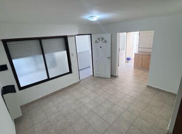 PH · 77m² · 3 Ambientes · PH de 3 Ambientes con Patio - Laprida 3348