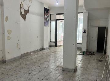 Local comercial · 50m² · Alquiler Local a La Calle Villa Crespo