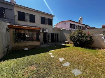 PH · 120m² · 4 Ambientes · 1 Cochera · Casa 4 Ambientes Quilmes