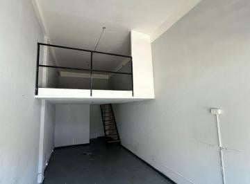 Local comercial Alquiler $ 750.000 · Local en Alquiler Wilde Centro. 30 m²