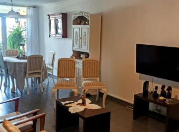 Departamento · 85m² · 4 Ambientes · 1 Cochera · Balcón y Cochera - Dto 3 Dorm - 2 Baños. Impecable!