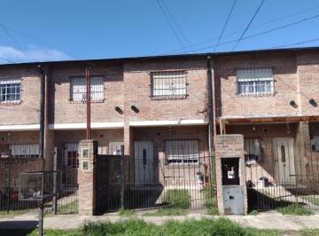 Departamento · 80m² · 4 Ambientes · Duplex 2 Dorm. a m. de Av Pte. Peron