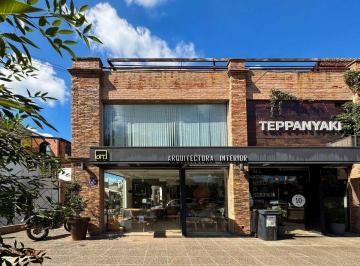 Local comercial · 132m² · Venta Local Comercial Recta Martinolli
