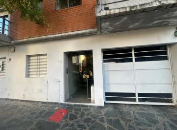 Departamento · 43m² · 2 Ambientes · Calle 14 E/46 y 47 | 2 Ambientes con Balcon en Alquiler