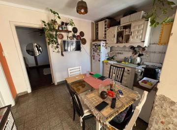 PH · 40m² · 2 Ambientes · Venta PH 2 Ambientes en Bernal Centro con Balcon