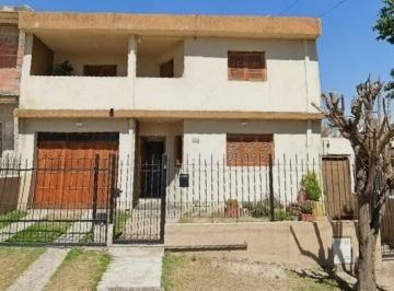 Casa de 5 ambientes, La Calera · Alquiler Permanente en La Calera