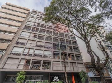 Departamento · 146m² · 5 Ambientes · Venta Apartamento Pocitos 3 Dorm. + Servicio