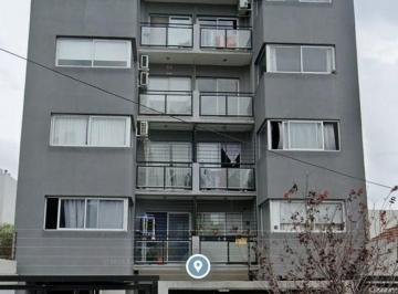 Departamento · 42m² · 2 Ambientes · Departamento en Venta en Morón, G. B. a. Zona Oeste, Argentina