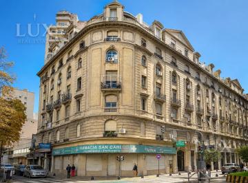 Departamento · 90m² · 4 Ambientes · Departamento Semipiso Venta 4 Ambientes de Estilo en Monserrat. Oportunidad. Categoria Apto Credito.