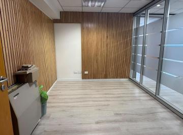 Oficina comercial · 186m² · 1 Ambiente · 2 Cocheras · Oficina en Alquier en Puerto Madero con Cochera