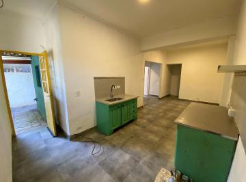 PH · 60m² · 3 Ambientes · Depto Tipo Casa en Alquiler Solier 5600 Wilde