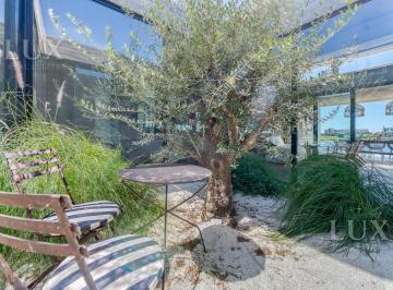 Casa · 215m² · 5 Ambientes · 3 Cocheras · Casa en Venta a La Laguna Riberas Puertos del Lago