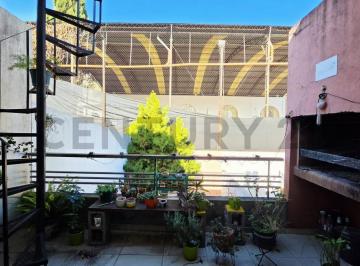 Departamento · 43m² · 2 Ambientes · Alquiler Dpto 2 Amb Balcon Parrila Terraza