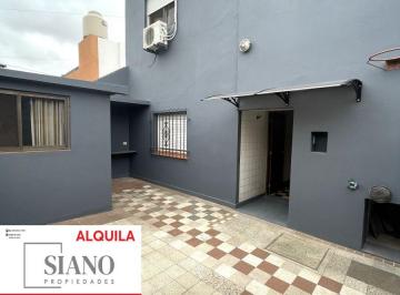 PH de 3 ambientes, San Isidro · 3 Amb. + Patio con Depósito o Escritorio.