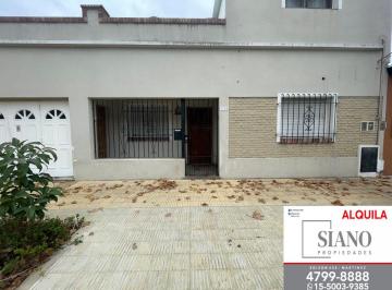 PH de 3 ambientes, San Isidro · 3 Amb. + Patio con Depósito o Escritorio.
