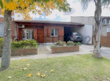 Casa · 86m² · 3 Ambientes · 1 Cochera · Casa en Venta 3 Ambientes, Barrio Altos de Pacheco