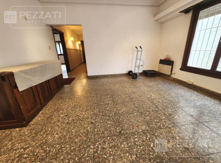 Casa · 110m² · 3 Ambientes · 1 Cochera
