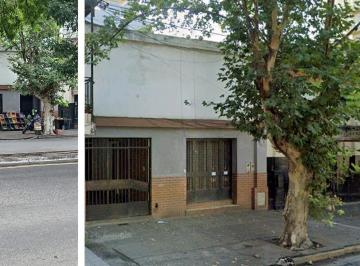 Casa · 180m² · 7 Ambientes · 1 Cochera · Av Avellaneda 800 Frente Al Centro de Salud
