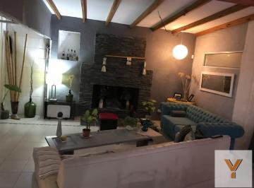 Casa · 136m² · 3 Ambientes · Casa en Venta - 2 Dorm. 2 Baños - Ezeiza