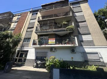 Departamento · 101m² · 4 Ambientes · 1 Cochera · Semipiso 4 Amb Dep | 120 m² | Versalles | Doble Entrada (Vivienda o Profesional)