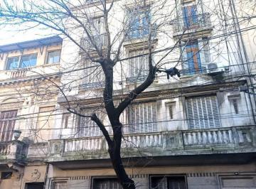 Departamento · 72m² · 3 Ambientes · Departamento de 3 Ambientes con Dep Al Contrafrente